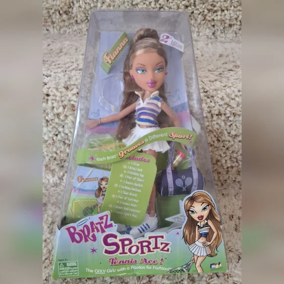 NEW, Bratz Play SPORTZ Tennis Ace Fianna 2nd Edition - Picture 1 of 3